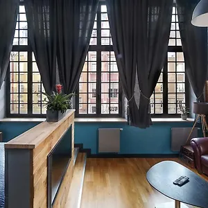 Lejlighedshotel Black Swan House, Old Town